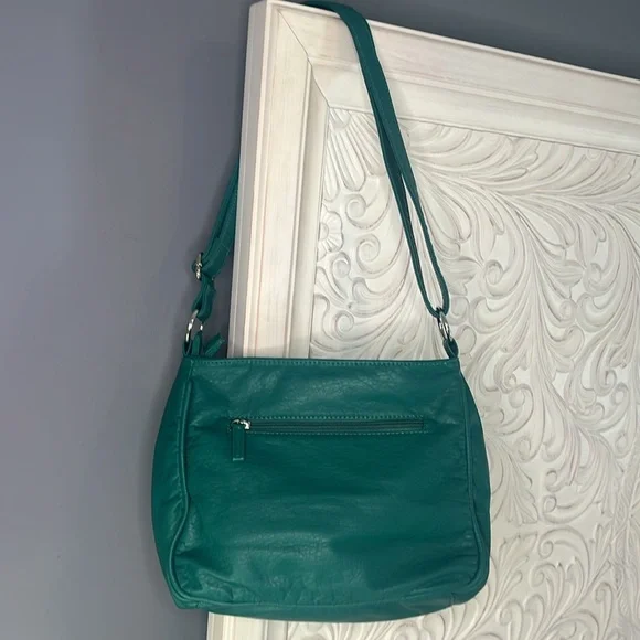 Green Vegan Leather Adjustable Crossbody/Shoulder Bag - Picture 2 of 7